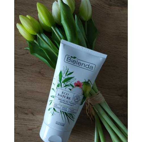 Bielenda Eco Nature Peeling do twarzy detoksykujący Woda kokosowa