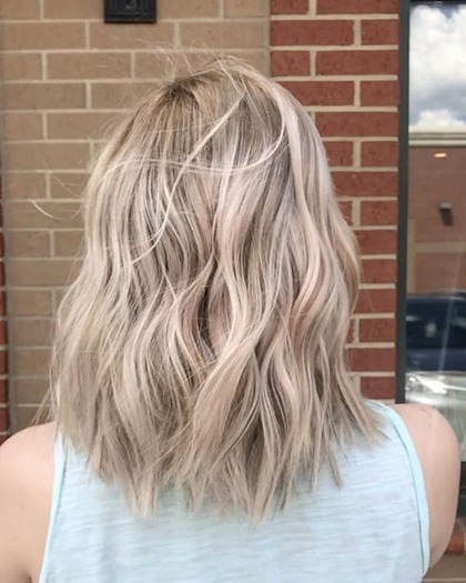 Nowy odcień blondu - champagne bronde Champagne bronde