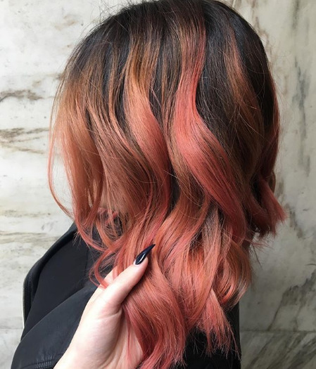 Koloryzacja na jesień - coral hair Koloryzacja coral hair z przedłużonym odrostem