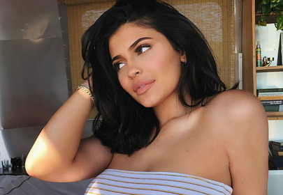 blizna Kylie Jenner blizna Kylie Jenner