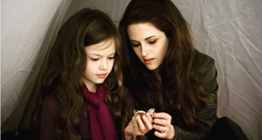 renesmee i bella w filmie zmierzch renesmee i bella w filmie zmierzch