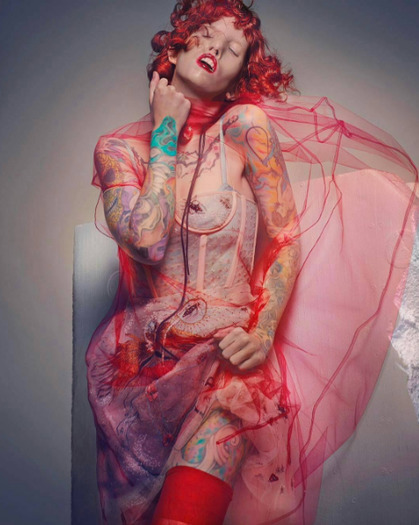 Caitin Stickels- wada genetyczna Caitin Stickels - modelka z zespołem kociego oka