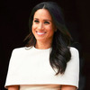 Meghan Markle w beżowej sukience na wycieczce w hrabstwie Cheshire Meghan Markle w beżowej sukience na wycieczce w hrabstwie Cheshire