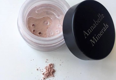 cień do powiek Annabelle Minerals w odcieniu Candy cień do powiek Annabelle Minerals w odcieniu Candy