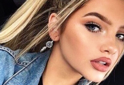 seksowna dziewczyna selfie blondynka seksowna dziewczyna selfie blondynka
