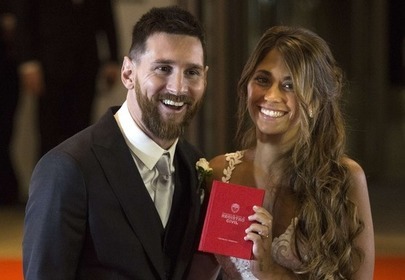 Lionel Messi z żoną Antonellą Lionel Messi z żoną Antonellą