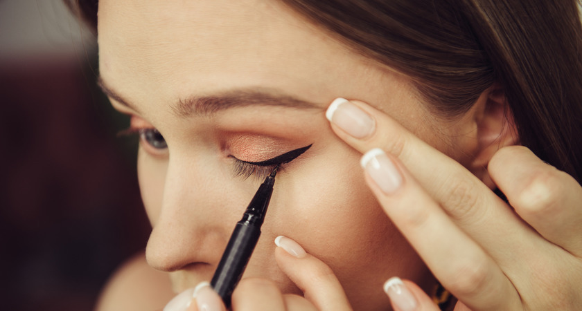 eyeliner eyeliner