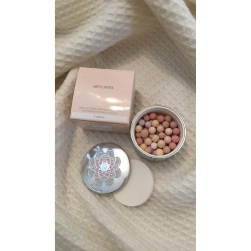 Guerlain, Pearls Revealing [Light rozświetlający Powder] - of de cena, Perles Lumiere opinie, Meteorites KWC | Revelatrices w recenzja (Puder de Poudre kulkach)