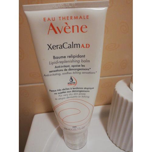 Eau Thermale Avene XeraCalm A.D, Lipid - Replenishing Cream (Krem uzupełniający lipidy) - opinie | zdjęcie do recenzji od Tanemori