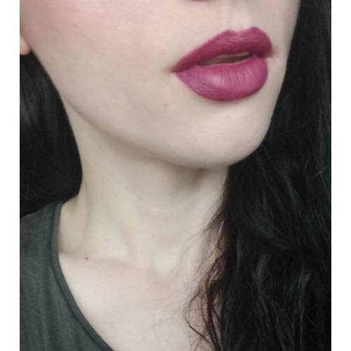 Revolution Pro New Neutral Satin Matte Lipstick Thirst –