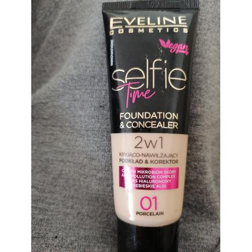 Eveline Cosmetics Selfie-Time Foundation & Concealer (Kryjąco-nawilżający podkład-korektor 2 w 1) - opinie | zdjęcie do recenzji od Gosiagos87 - 1