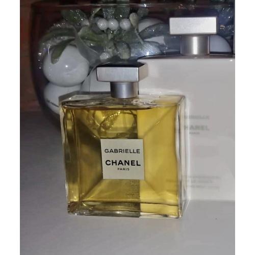 Perfumellablogpl Blog o perfumach i kosmetykach 2022 Chanel Gabrielle  Essence edp Recenzja Damskich Perfum