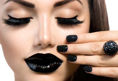 Manicure kawiorowy Manicure kawiorowy